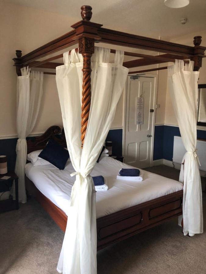 Leamington House Bed & Breakfast Бармут Екстериор снимка