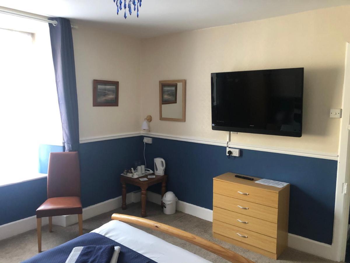 Leamington House Bed & Breakfast Бармут Екстериор снимка