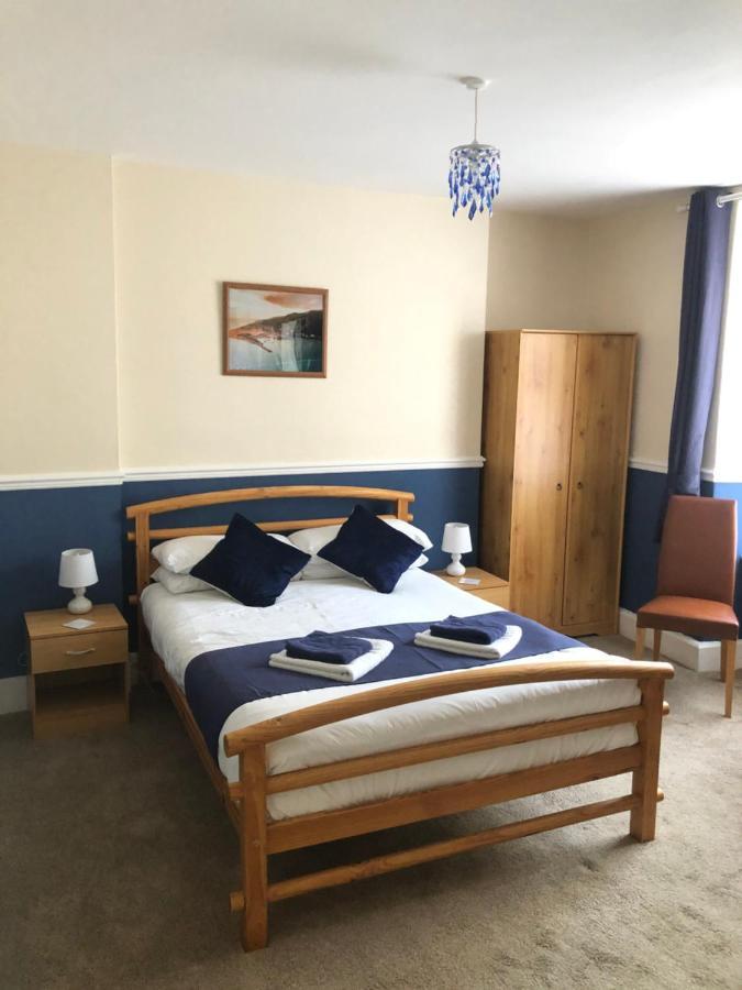 Leamington House Bed & Breakfast Бармут Екстериор снимка