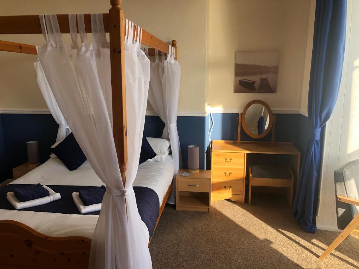 Leamington House Bed & Breakfast Бармут Екстериор снимка